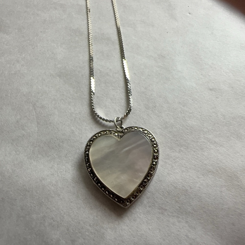 Sterling Silver 925 Heart Locket Pendant Necklace Mother Of Pearl 20in Italy